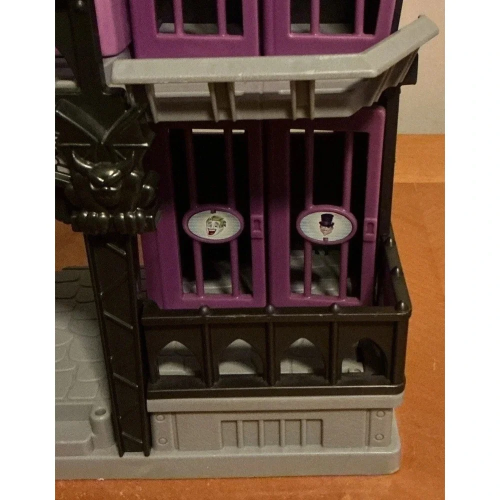 Imaginext DC Gotham City Jail Batman Playset Fisher‎ Price, Missing Doors